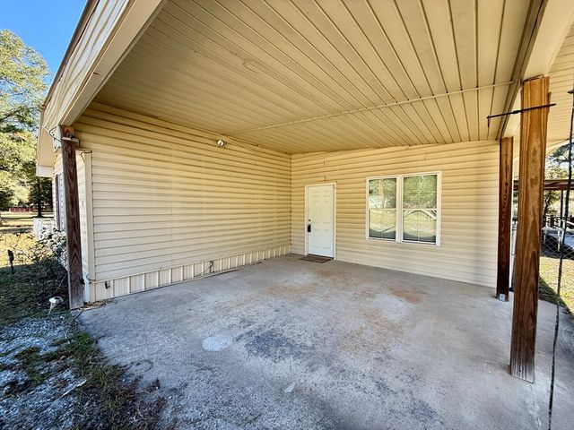 200 Jessica Lane, Geneva, AL 36340