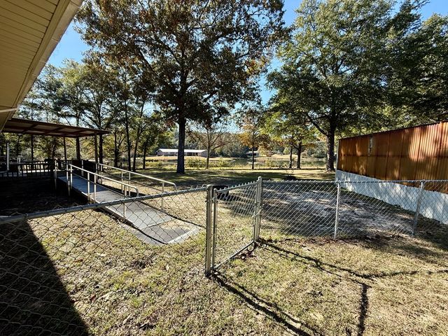 200 Jessica Lane, Geneva, AL 36340