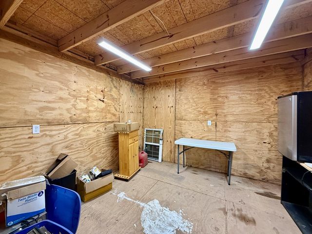 200 Jessica Lane, Geneva, AL 36340