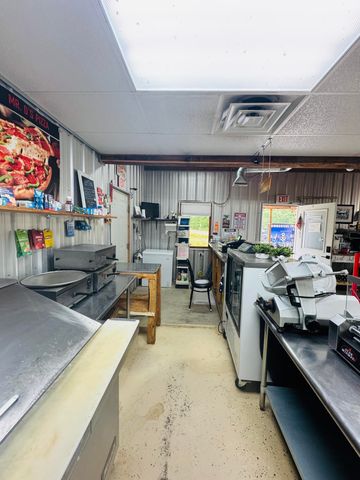 1000 London Dock Road, London, KY 40744