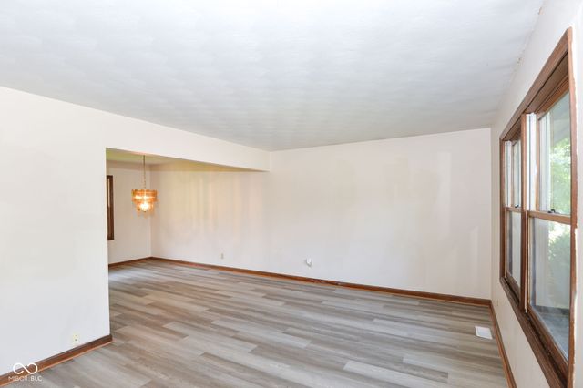 8129 Burn Court, Indianapolis, IN 46217