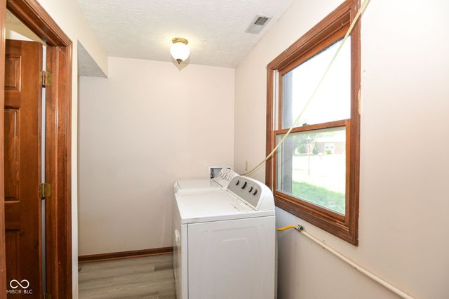 8129 Burn Court, Indianapolis, IN 46217