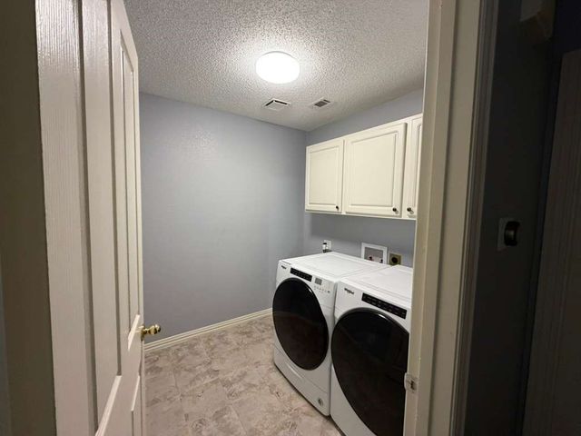 9304 Western Trail, Irving, TX 75063