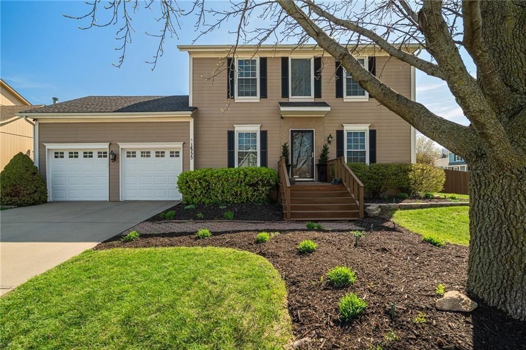 14775 S KAW Drive, Olathe, KS 66062