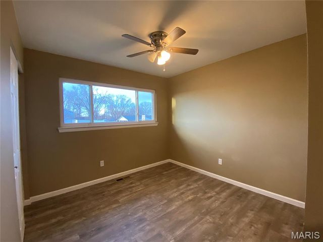 1904 Sawyer Boulevard, St Charles, MO 63301