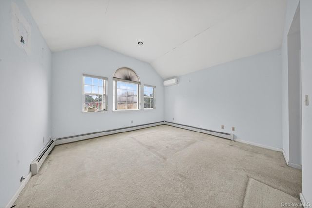 82B Inwood Road, Port Washington, NY 11050