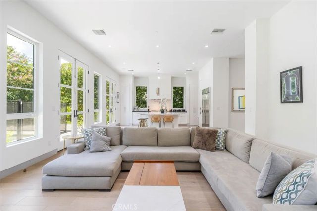 4435 Camellia, Studio City, CA 91602