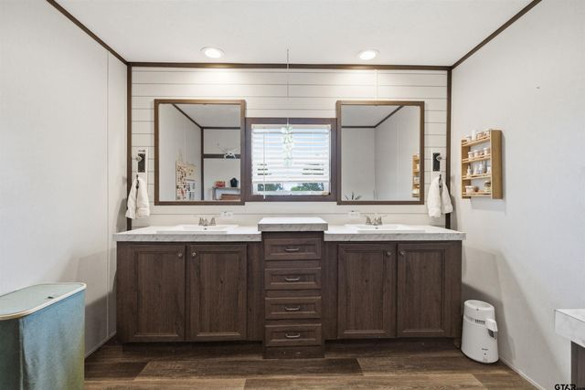 11207 County Road 2183, Whitehouse, TX 75791