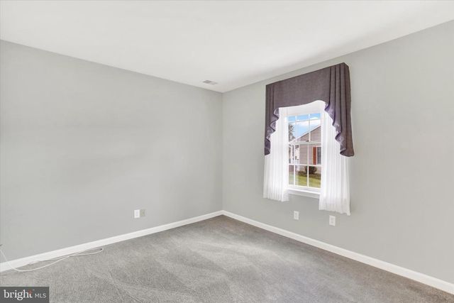 4114 WOODSPRING LN, York, PA 17402