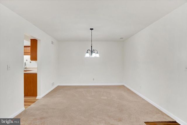 4114 WOODSPRING LN, York, PA 17402