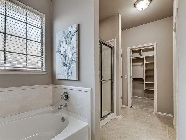 2933 Firewheel Road, Edmond, OK 73013