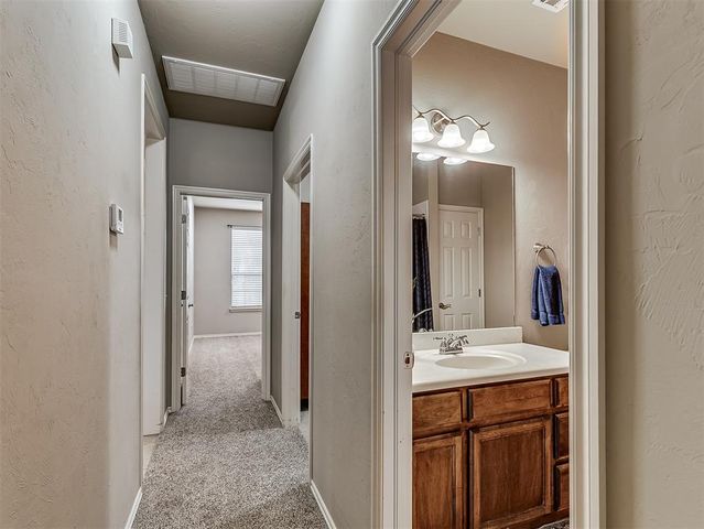 2933 Firewheel Road, Edmond, OK 73013