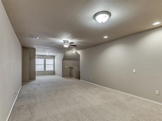 2933 Firewheel Road, Edmond, OK 73013