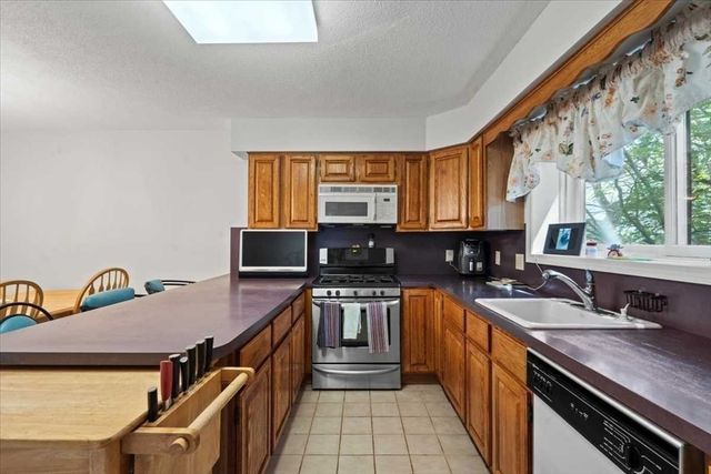254 Captain Eames Cir 254, Ashland, MA 01721