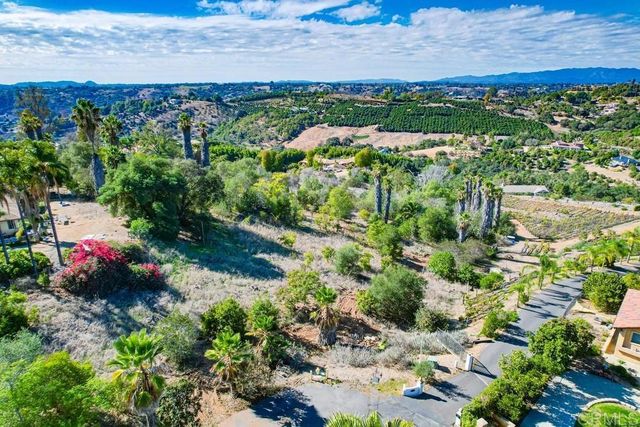 3655 Lupine Lane, Fallbrook, CA 92028