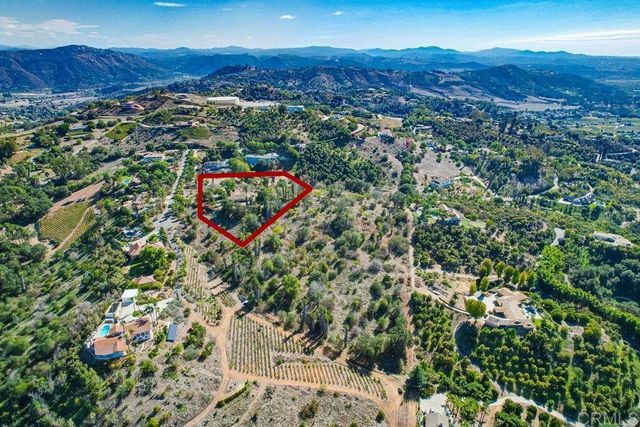 3655 Lupine Lane, Fallbrook, CA 92028