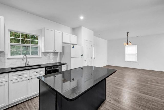 2738 Chamberlain Court, Lawrenceville, GA 30044