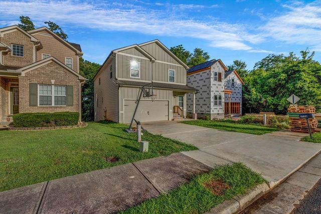 2738 Chamberlain Court, Lawrenceville, GA 30044