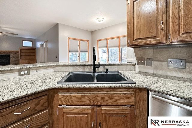 5080 S 172nd Street, Omaha, NE 68135