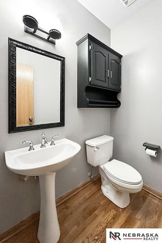 5080 S 172nd Street, Omaha, NE 68135