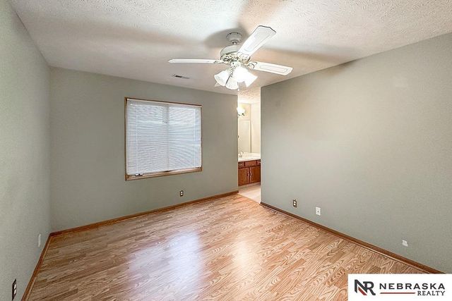 5080 S 172nd Street, Omaha, NE 68135