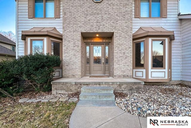 5080 S 172nd Street, Omaha, NE 68135