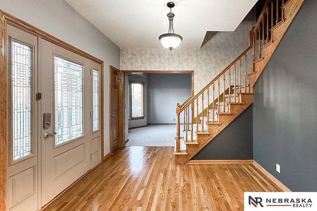 5080 S 172nd Street, Omaha, NE 68135