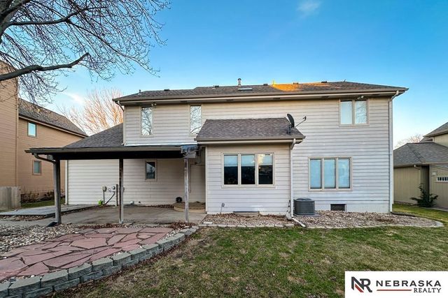 5080 S 172nd Street, Omaha, NE 68135