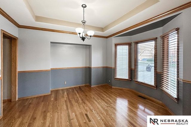 5080 S 172nd Street, Omaha, NE 68135