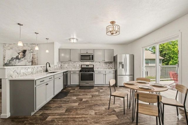 5223 Seawall Court, South Haven, MI 49090