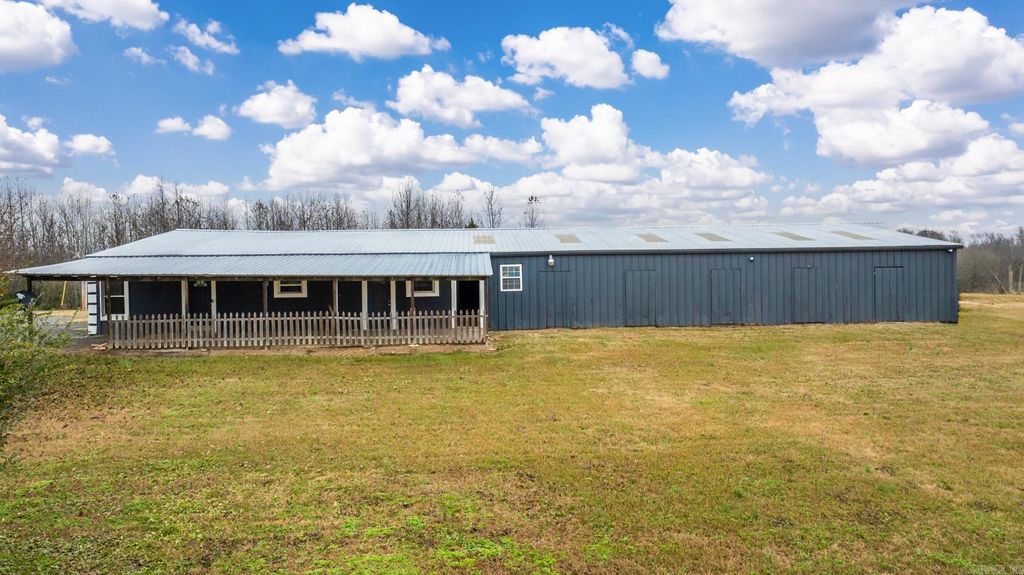 6 Crooked Creek Road, Conway, AR 72032