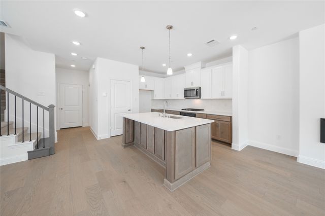 2101 Naples Drive, Rowlett, TX 75088