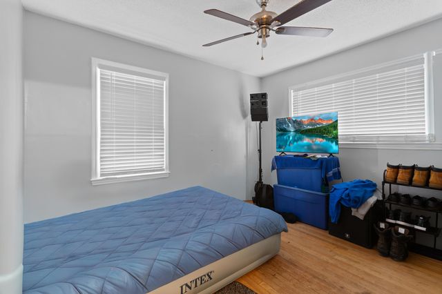 106 Buyck Street, Saint Matthews, SC 29135