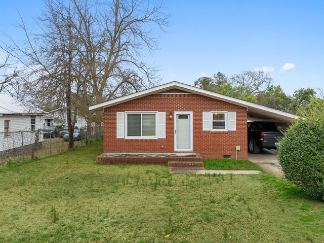 106 Buyck Street, Saint Matthews, SC 29135