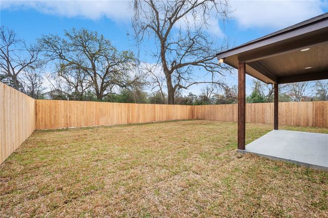 511 Hall Street, Bryan, TX 77803