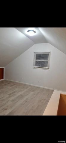 34432 Donnelly Street, Westland, MI 48185