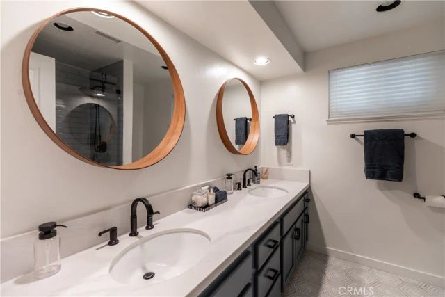 1145 Voltaire, Lake Arrowhead, CA 92352
