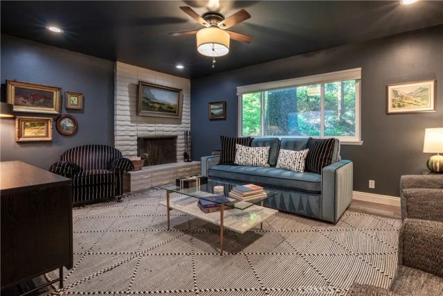1145 Voltaire, Lake Arrowhead, CA 92352