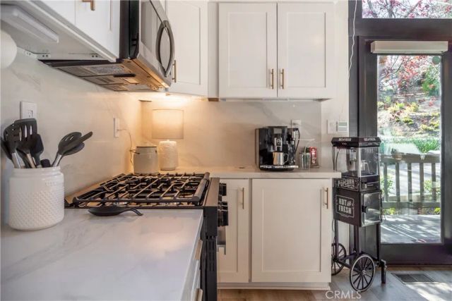 1145 Voltaire, Lake Arrowhead, CA 92352