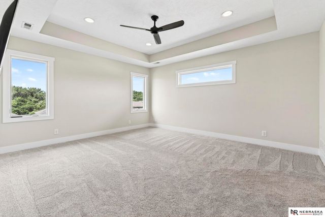 1516 S 210th Street, Omaha, NE 68022