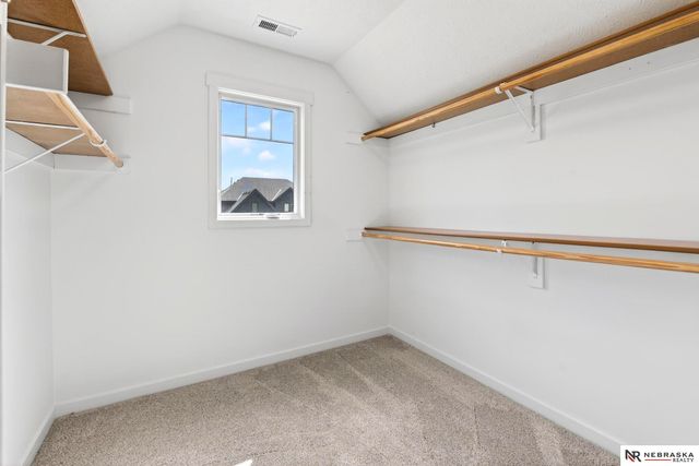 1516 S 210th Street, Omaha, NE 68022