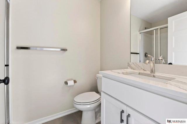 1516 S 210th Street, Omaha, NE 68022