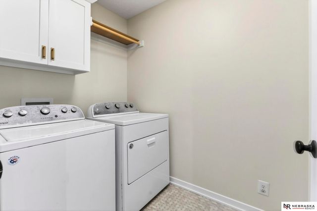 1516 S 210th Street, Omaha, NE 68022