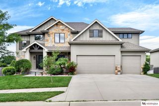 1516 S 210th Street, Omaha, NE 68022