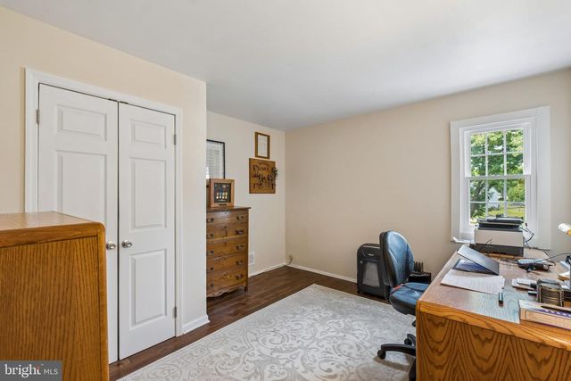 10 MONROE WAY, Newtown, PA 18940