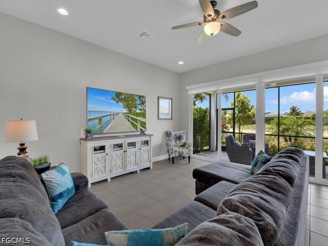 28426 Montecristo LOOP, Bonita Springs, FL 34135