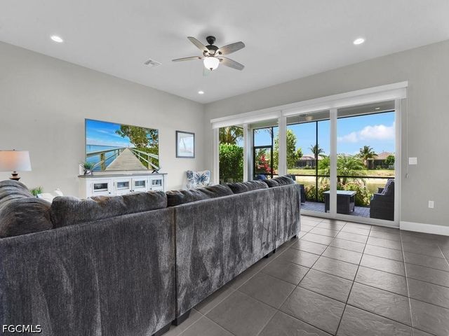 28426 Montecristo LOOP, Bonita Springs, FL 34135