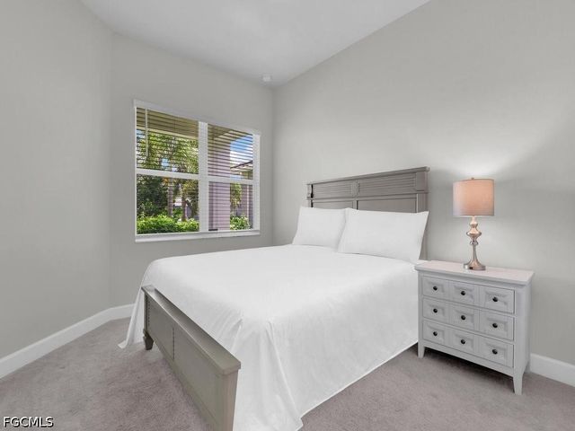 28426 Montecristo LOOP, Bonita Springs, FL 34135