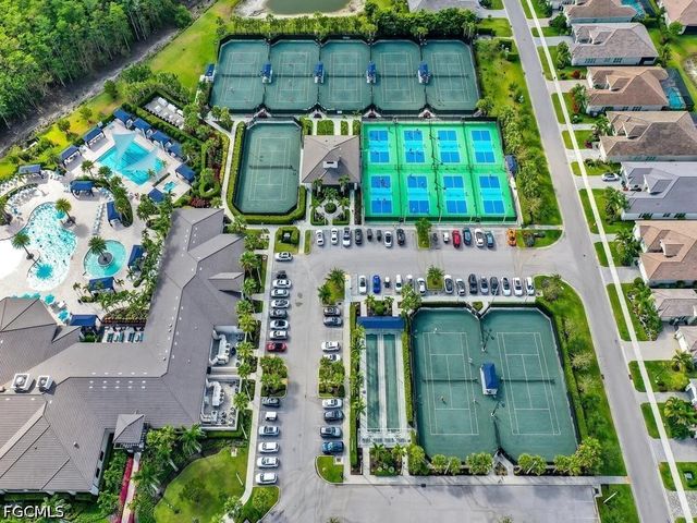 28426 Montecristo LOOP, Bonita Springs, FL 34135