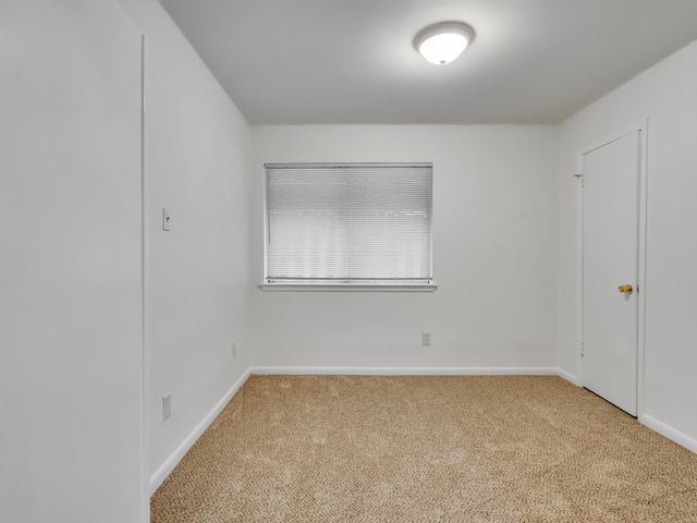 16811 Stardale Lane, Friendswood, TX 77546